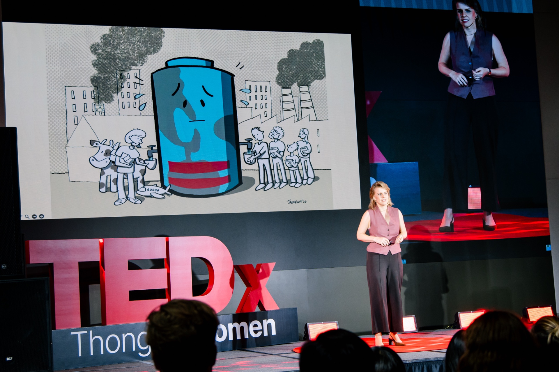 TEDxThonglor moment 11
